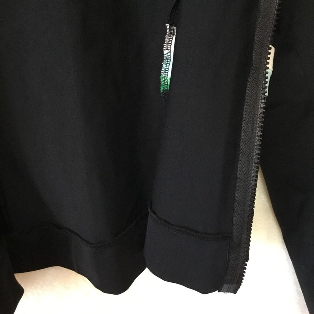 Mari Dade Black Zip-up Sweatshirt - Picture 4 of 9